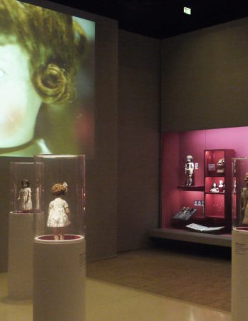 Des Jouets et des Hommes